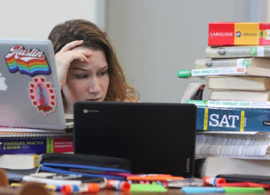 Student trying to work without using AI